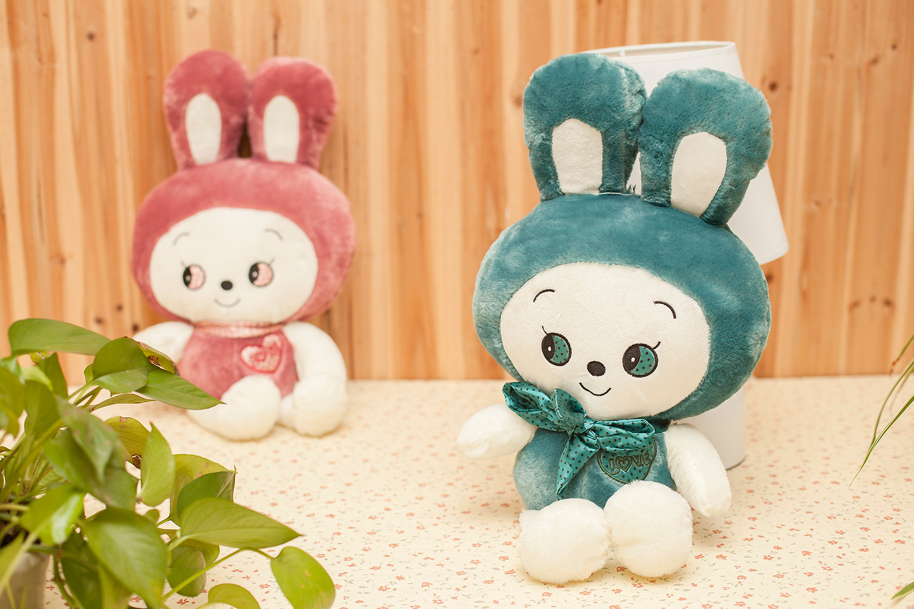 厂家直销批发儿童玩具大号玩偶可爱布娃娃乖乖兔