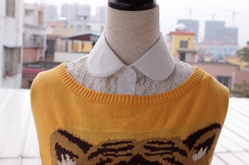 哪些电影或者电视剧有别人抓住女生衬衣衣领的镜头?