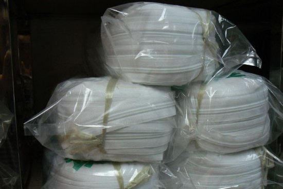 供应ykk尼龙本白 漂白 马庄