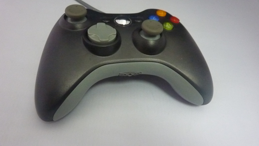 xbox360有线手柄现货供应,厂家直销,xbox360有线手柄热销中