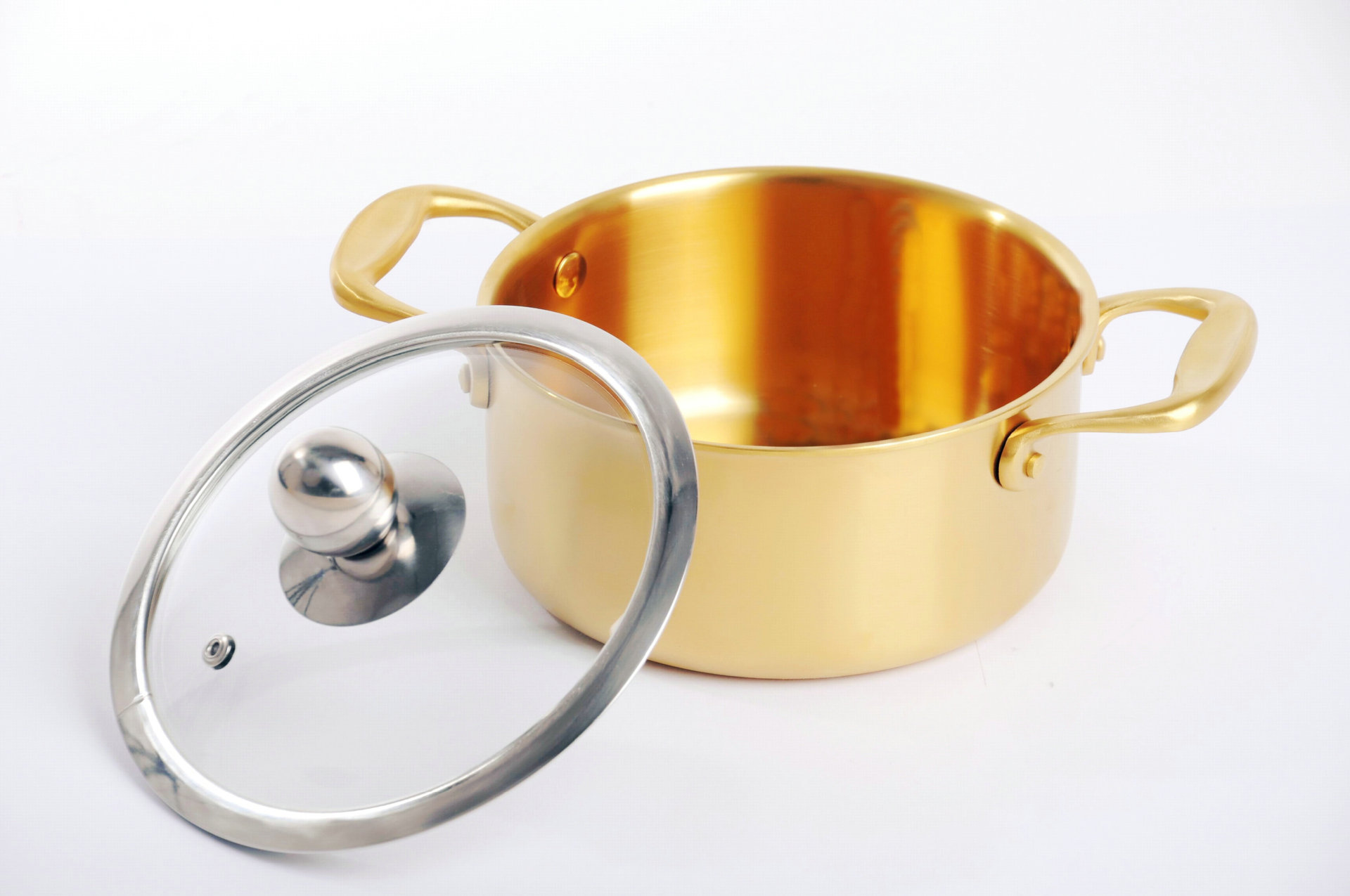 供应健康品牌锅 汤锅 金厨房厨具 金色时尚 钛合金不锈钢锅