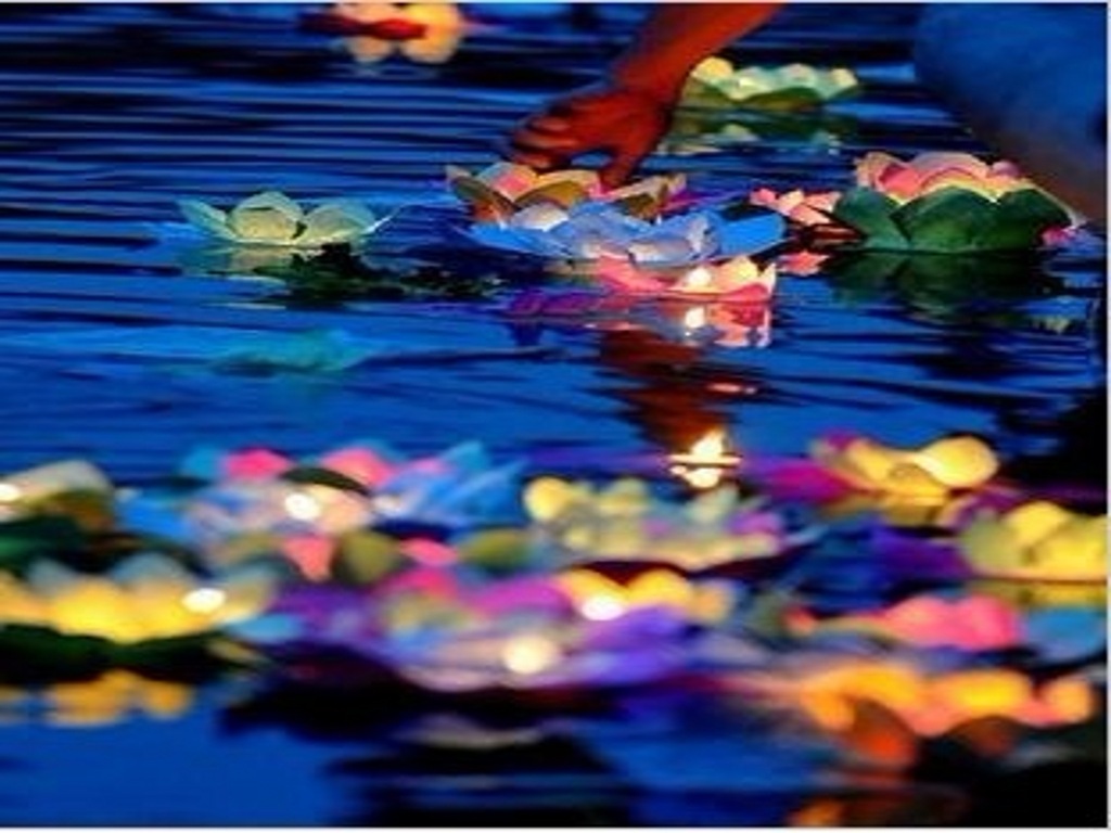 包邮          【灯体材料】高级环保拷贝纸 【河灯大小】30cm*30cm