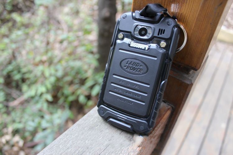 批发路虎v5 三防户外手机 安卓智能 wifi 多点电容屏 超长待机