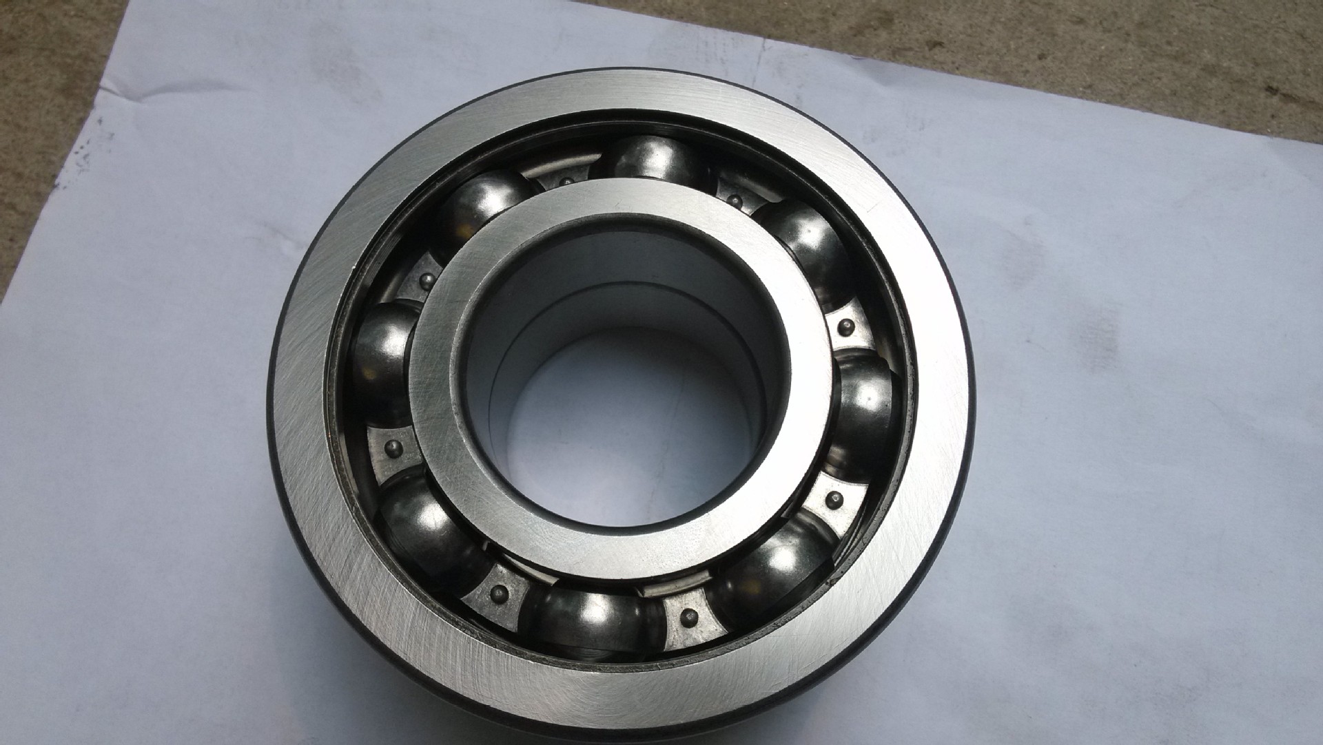 供应深沟球轴承6015 轴承 哈儿滨轴承