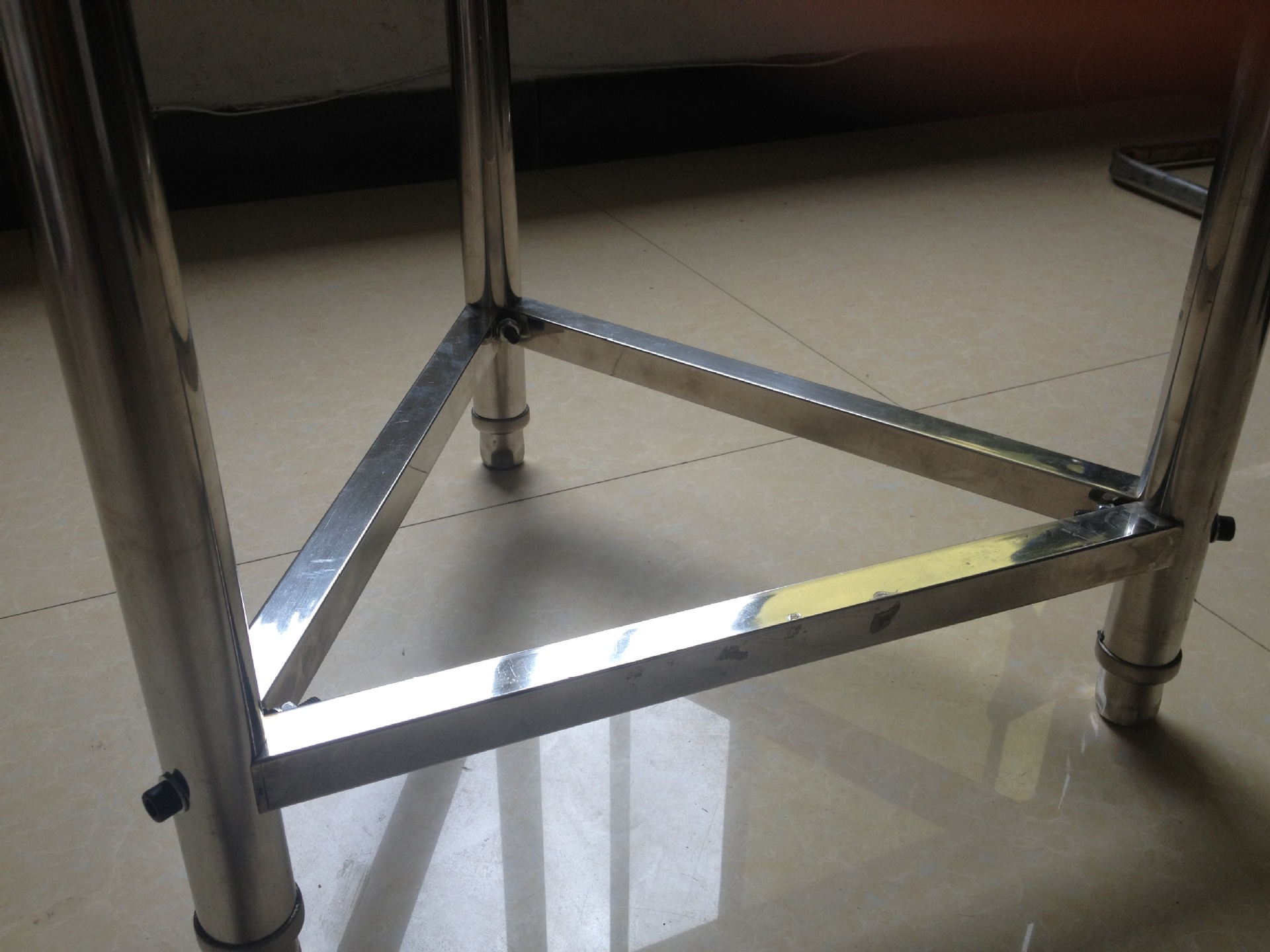 厂家直销 商用 酒店用 三角菜板架 菜板架子