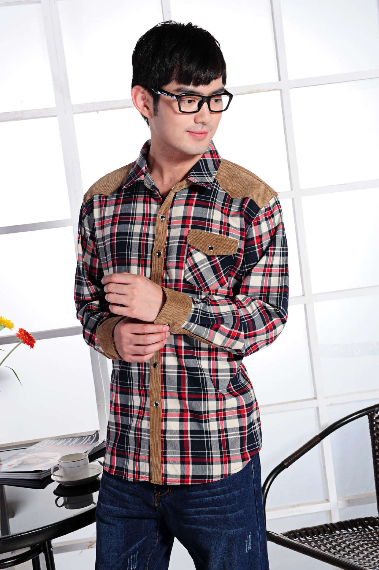 2013新款格子衬衫 男 长袖 韩版 潮男拼接休闲格子衬衣图片_6