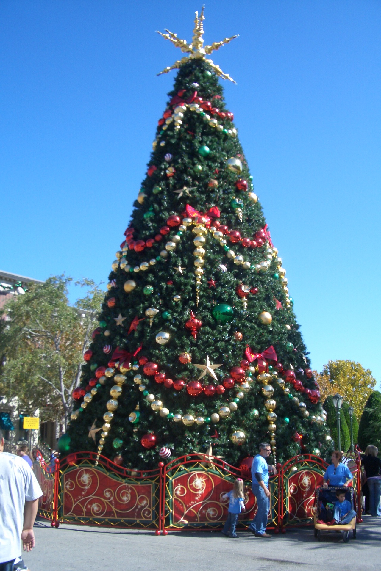 特卖 美迪大型圣诞树厂家 圣诞树生产厂家 大型装饰圣诞树