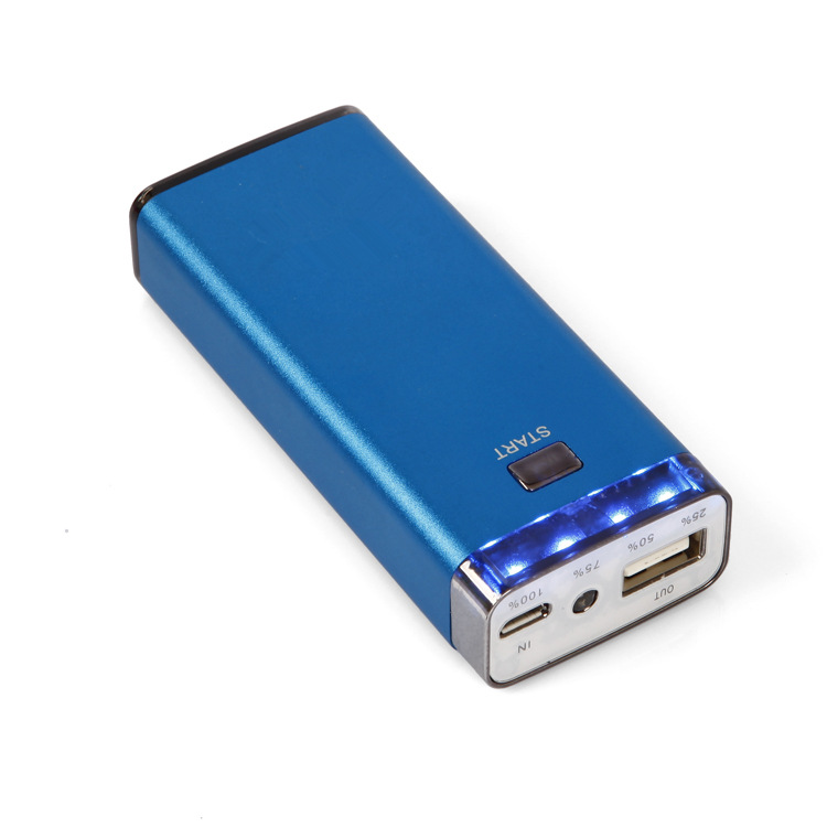 6800毫安高容量移动电源充电宝带手电功能小巧是居家外出最佳伴侣