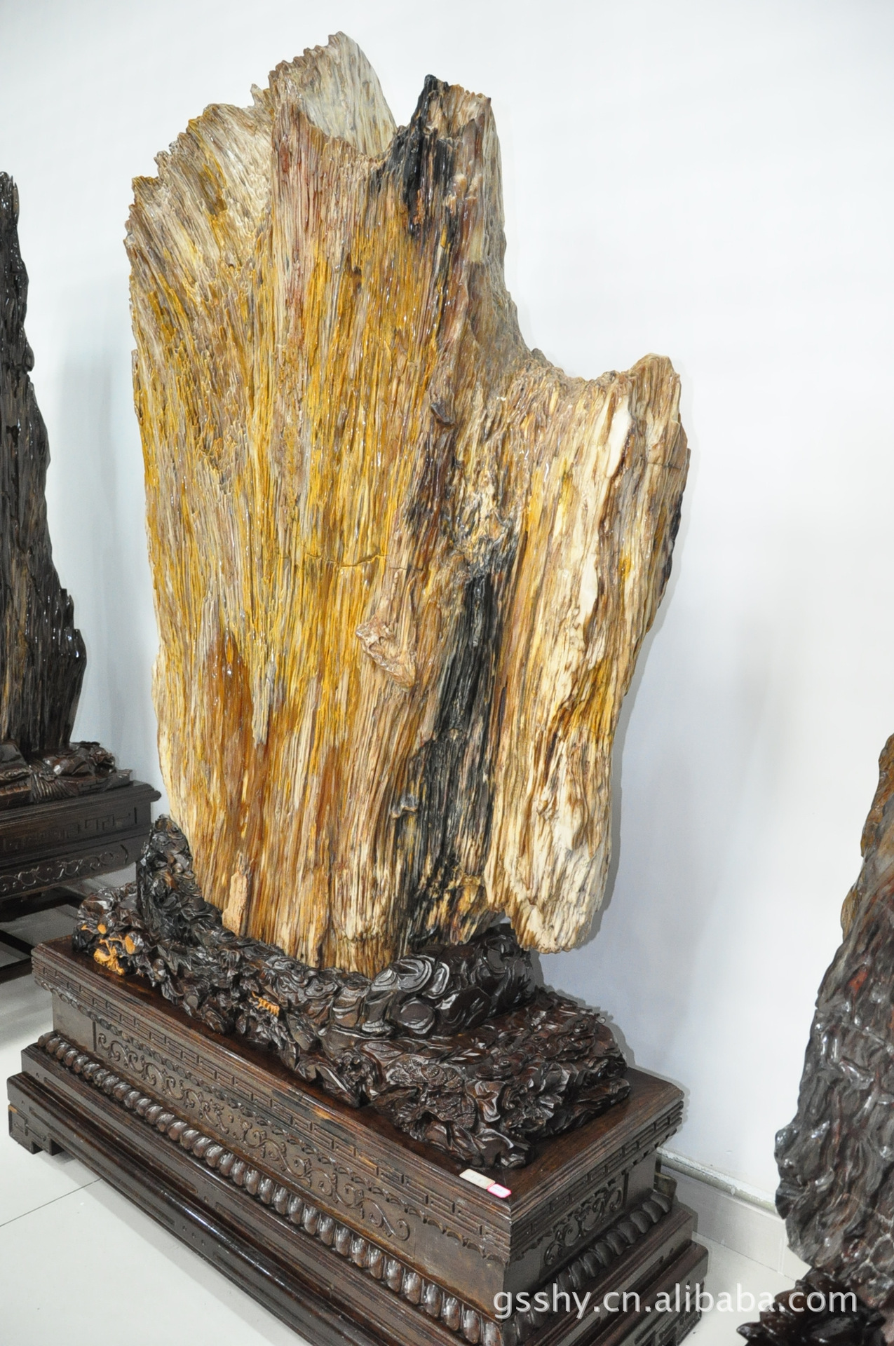 饰品,工艺品,礼品 其他工艺品 玉石工艺品 屏风 木化石 硅化木 树化玉