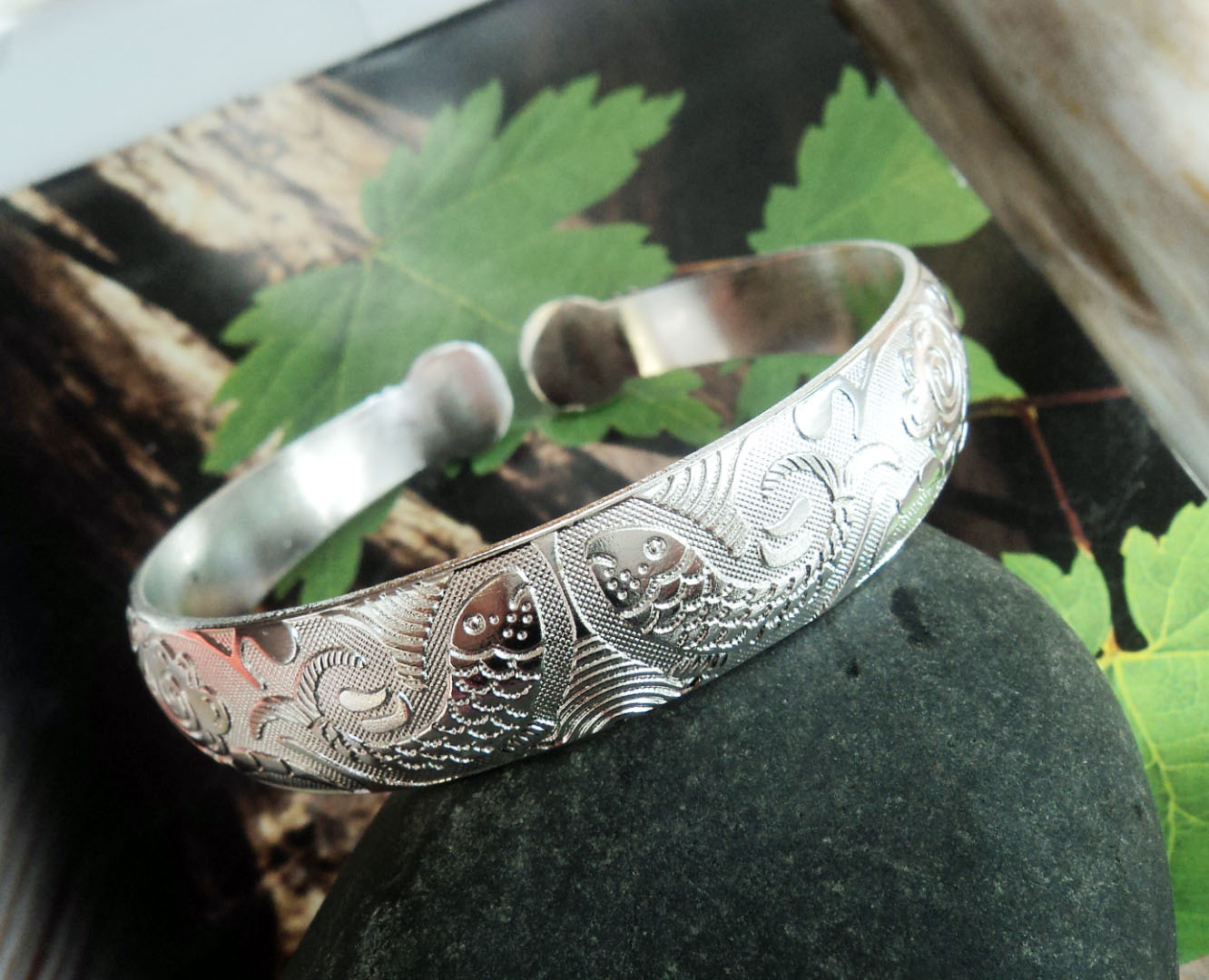 云南民族饰品礼品苗银手镯