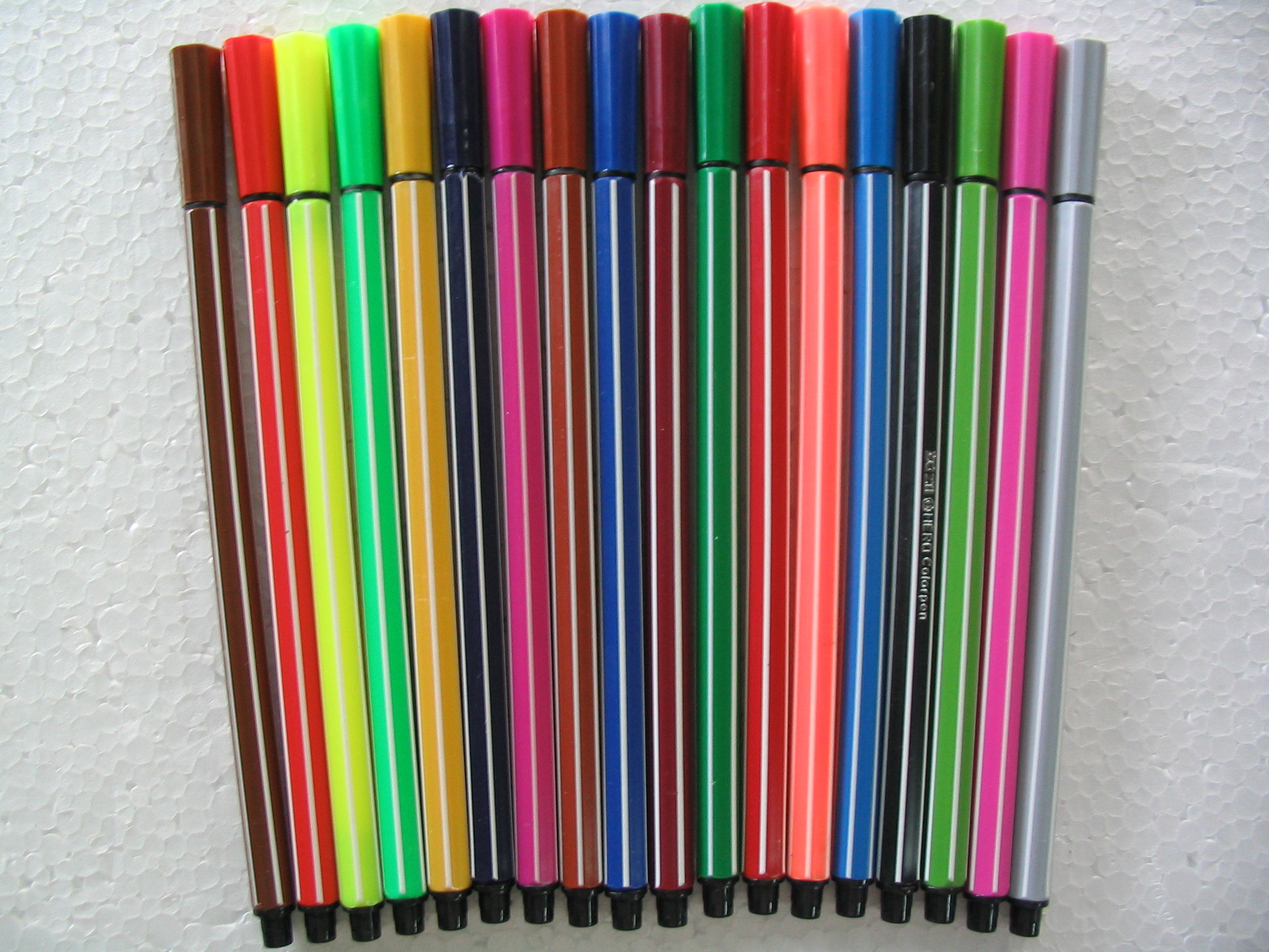 供应正品英雄 8008-18 18色纤细可洗水彩笔 厂家直销批发