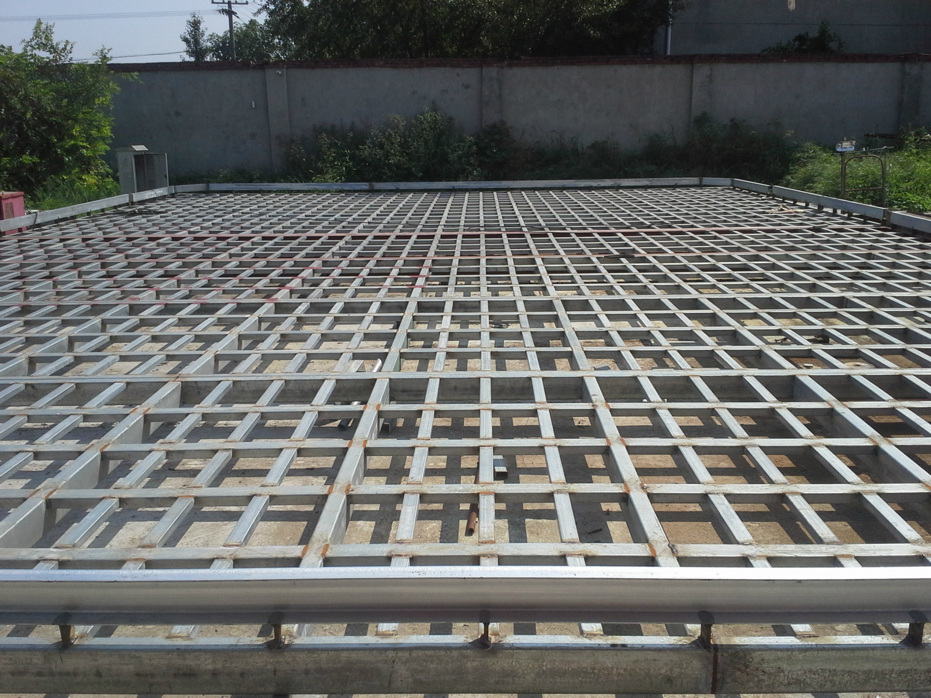 自主专利 可折叠可自动装车的碰碰车平台 可随时随地移动的碰碰车