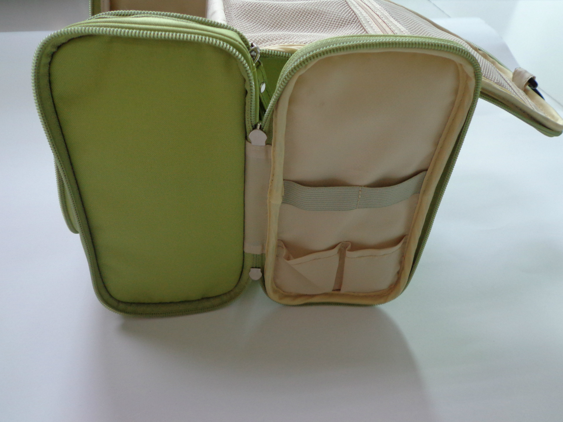 深圳厂家专业订制大容量盥洗包旅行洗漱包