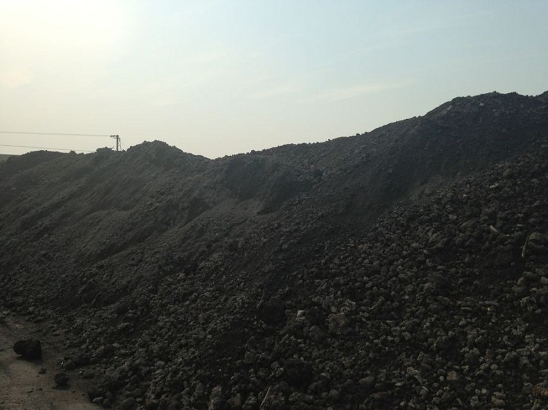 供应大量稳定的粉煤灰,煤渣