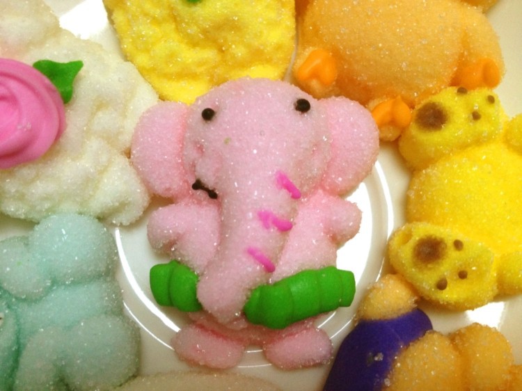 香港友芙动物造型棉花糖110克*24盒/箱 进口食品批发