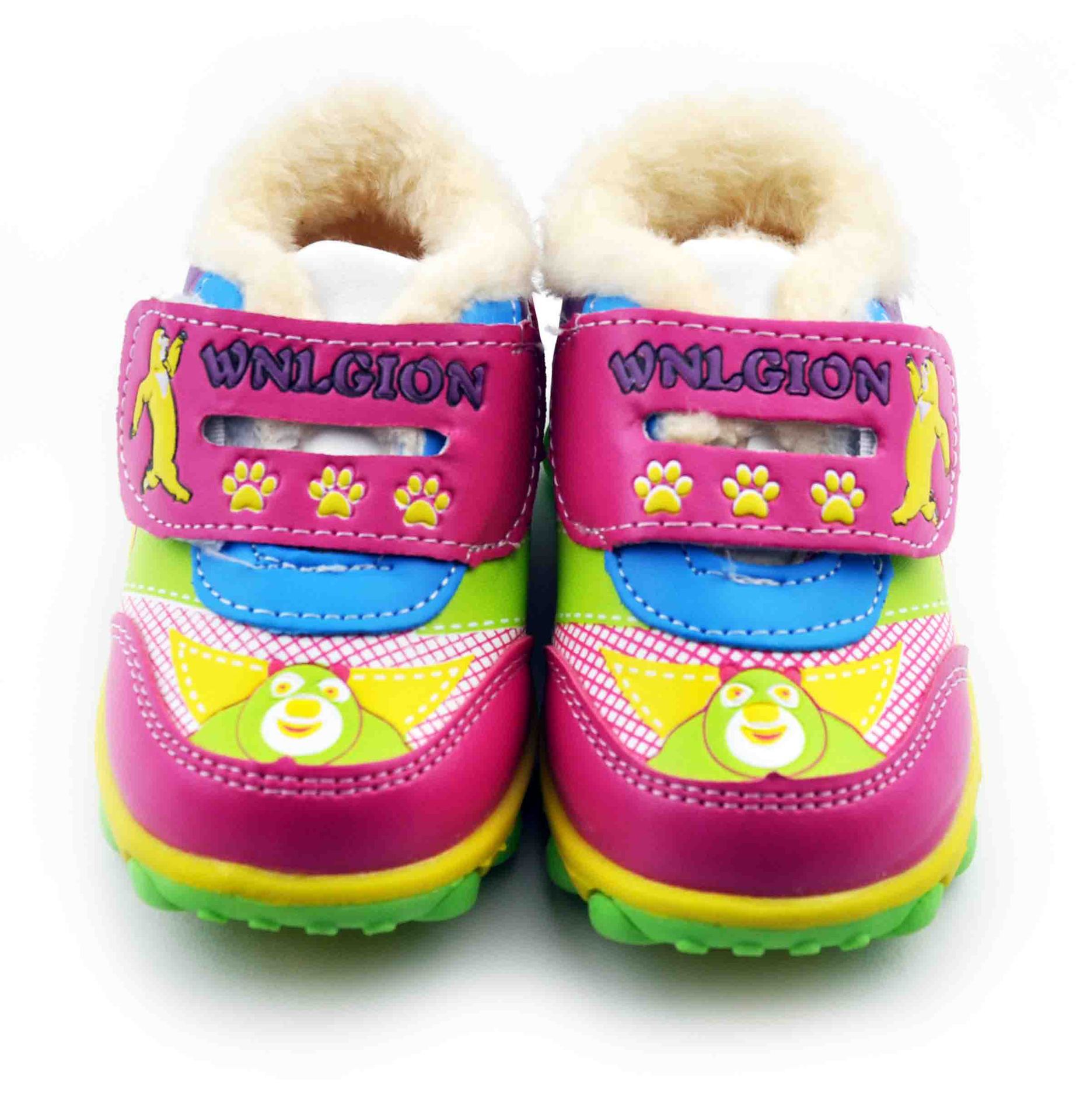 儿童鞋子新款熊出没发光鞋子保暖鞋儿童鞋子批发厂家直销