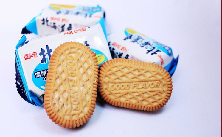 马来西亚北海道牛奶夹心饼干600g*12袋/组 进口食品零食饼干批发