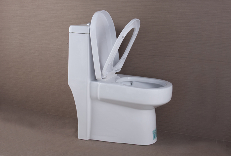 马桶厂家 冠军牌卫浴马桶3002 连体座便器 厂家直销 超强静音