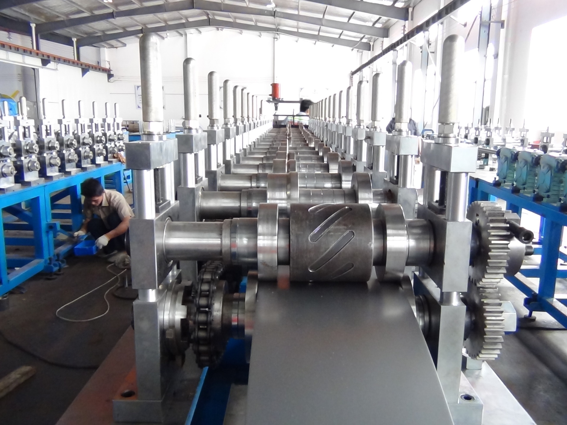 电缆桥架辊压机-「其他金属制品,成型设备」-马可波罗网