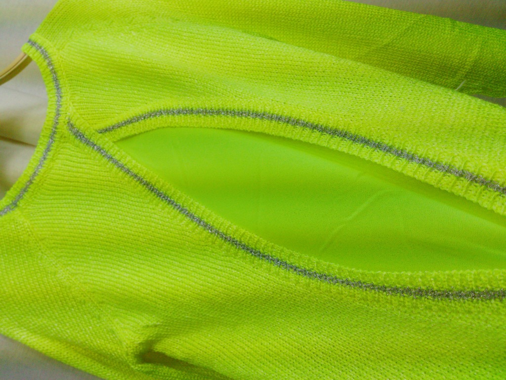 荧光绿 批发女装薄款荧光色针织衫0.29