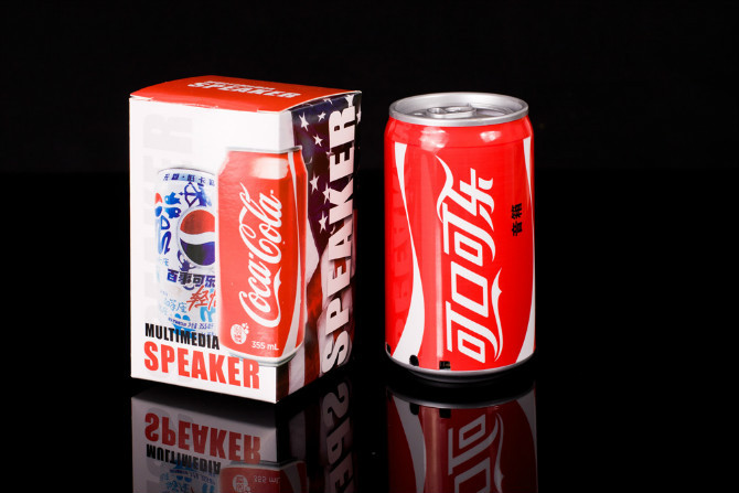 深圳工厂批发 创意可乐音箱 便携式插卡音箱 迷你音响 礼品小音箱