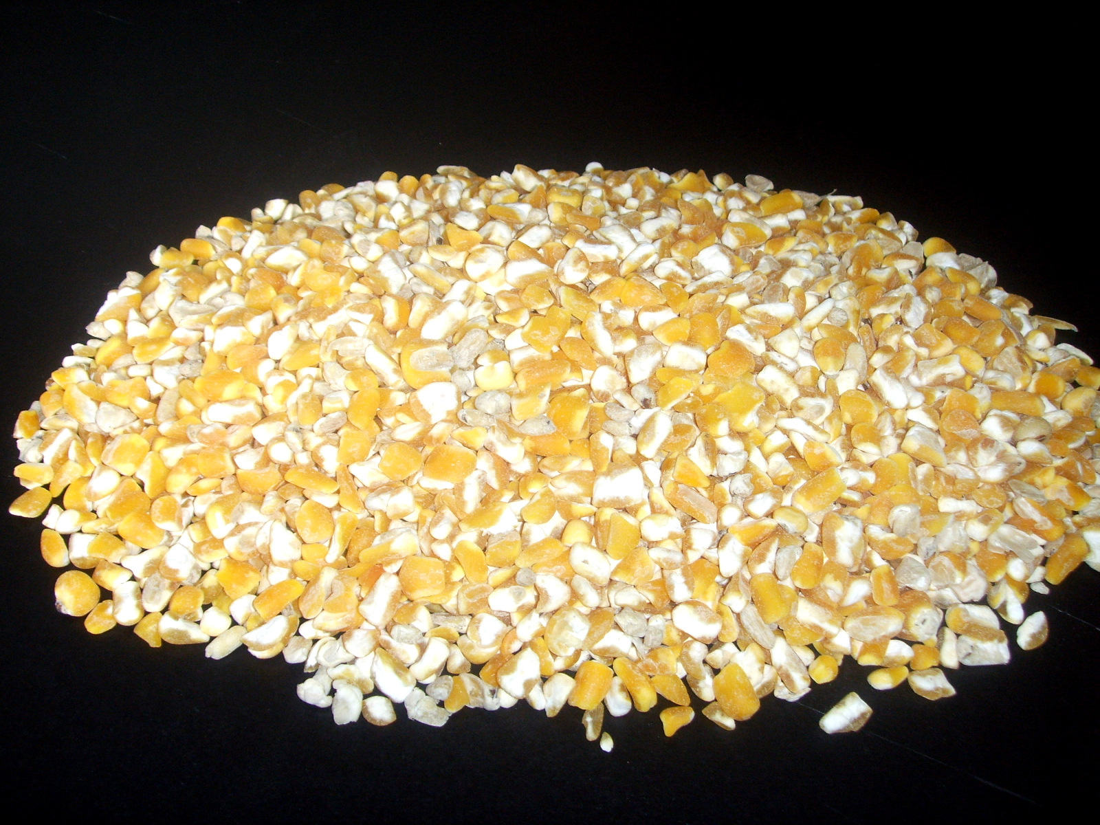 玉米脱皮 山东泗水鑫峰面粉机械