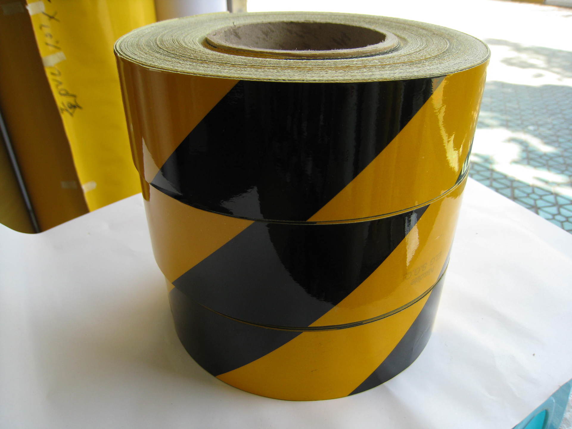 厂家供应红黄双色反光膜