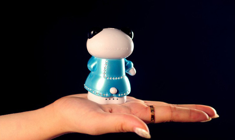 卡通造型 3200mah容量 熊猫充电宝 pony熊猫移动电源