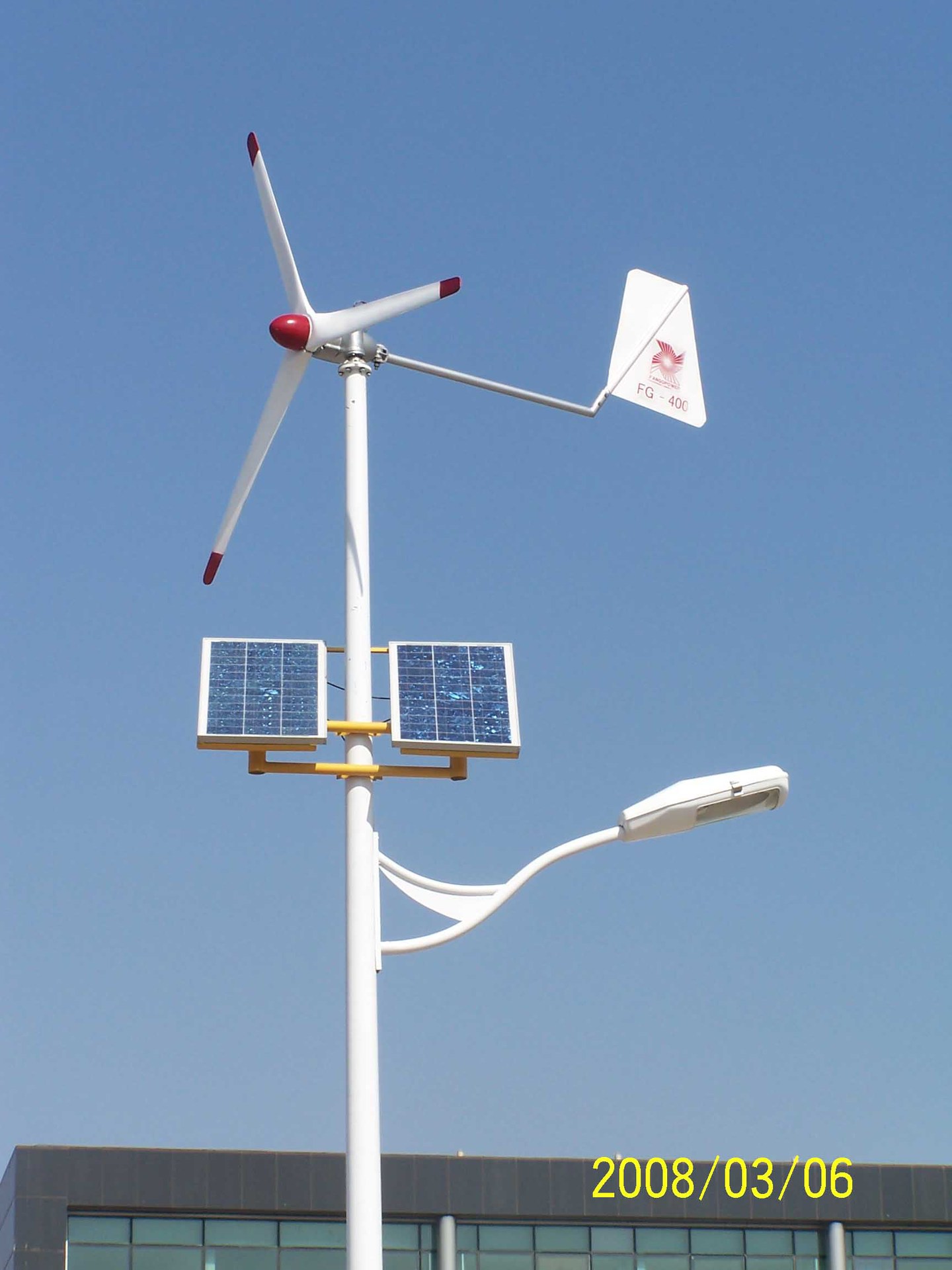 厂家出售 风光互补路灯 价格合理