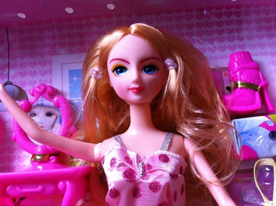 5寸实身时尚芭比娃娃 芭比娃娃大礼盒