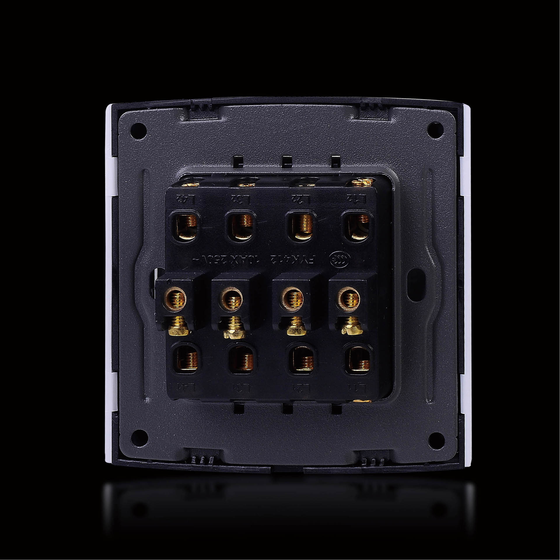 厂家定做v7a四位单控开关v7a四位单控开关低价促销保质保量