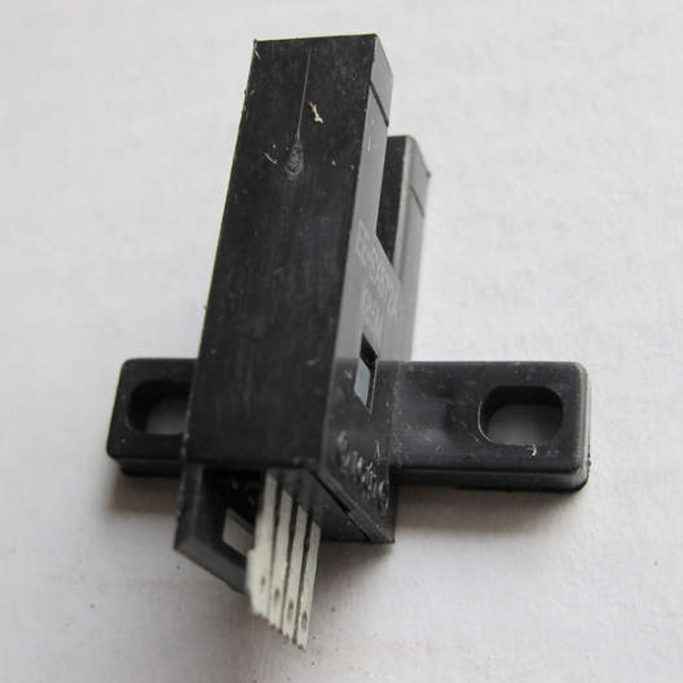 辽宁大连厂家批发 ee-sx672 ee-sx672a ee-sx672r 欧姆龙光电开关价格