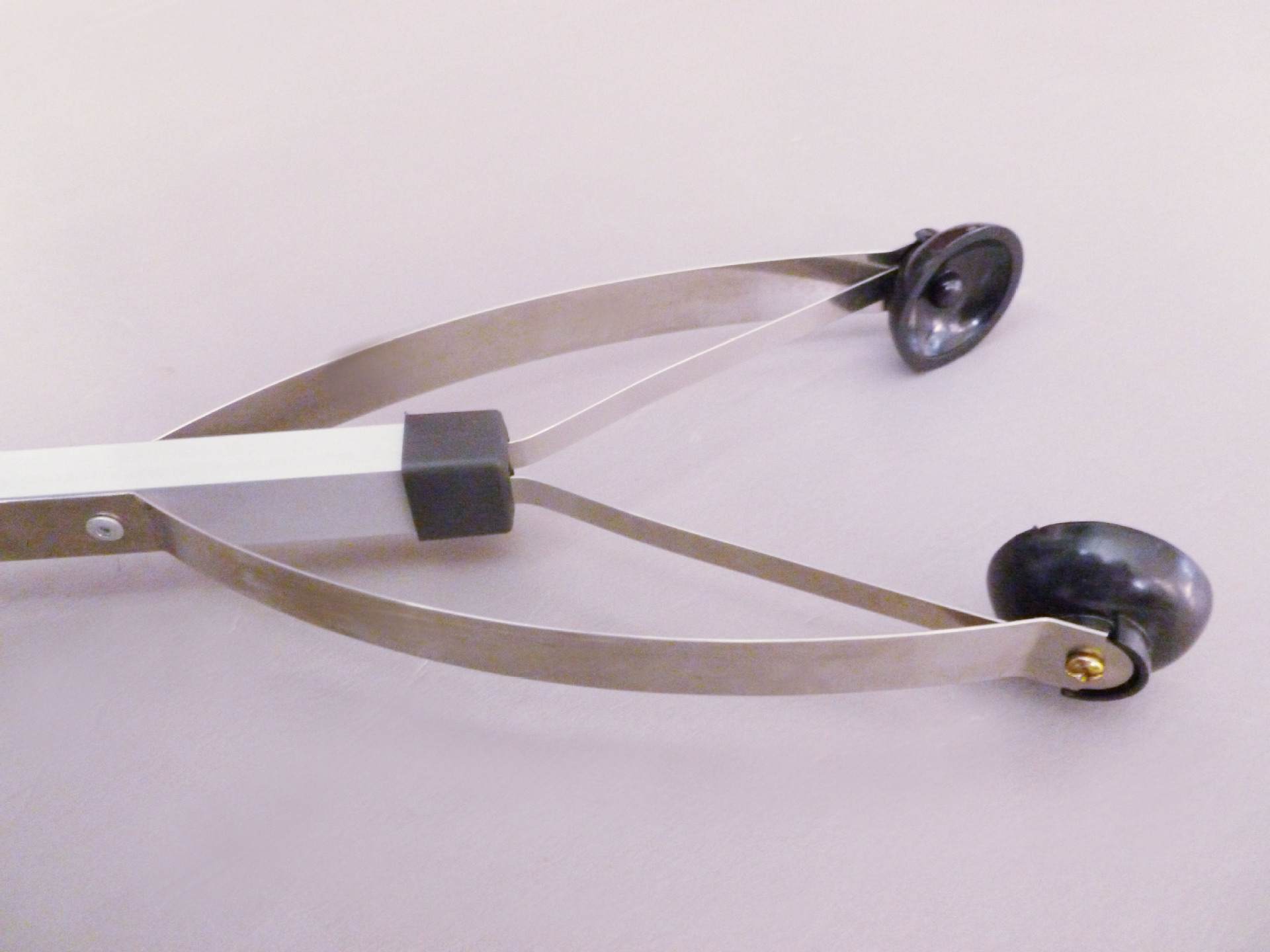 新款环保卫生夹新款垃圾钳捡拾器万能长杆夹环保夹取物夹清洁用品