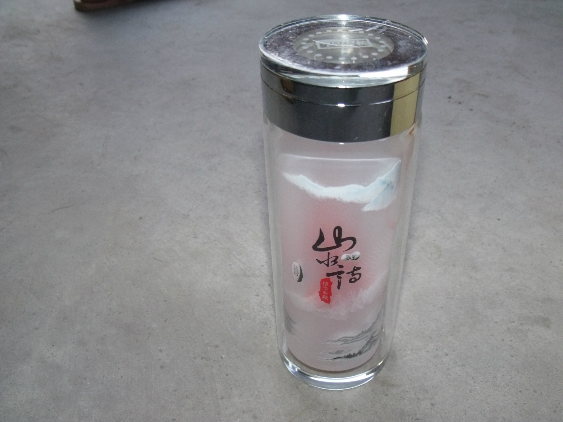 广告杯定制：打造品牌记忆点的新载体