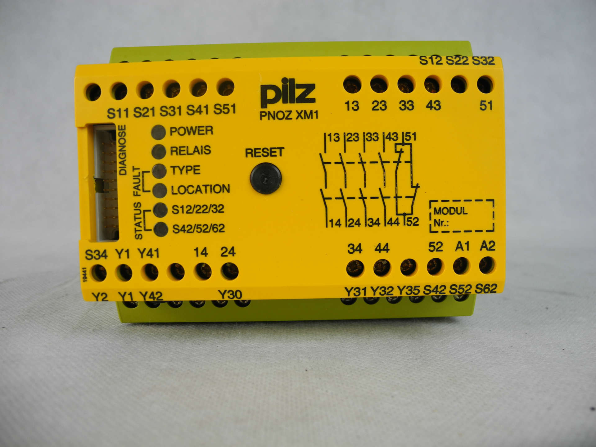 pilz pnoz xm1 774600安全继电器