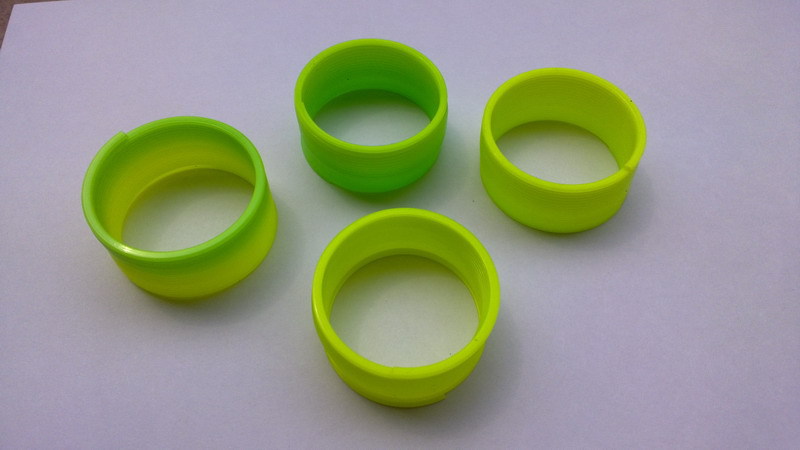 厂家直销塑料弹簧彩虹圈硬弹簧圈弹簧圈