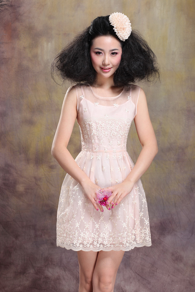 2013春夏新款 欧美时尚 满天星无袖连衣裙 清货特价 br13075