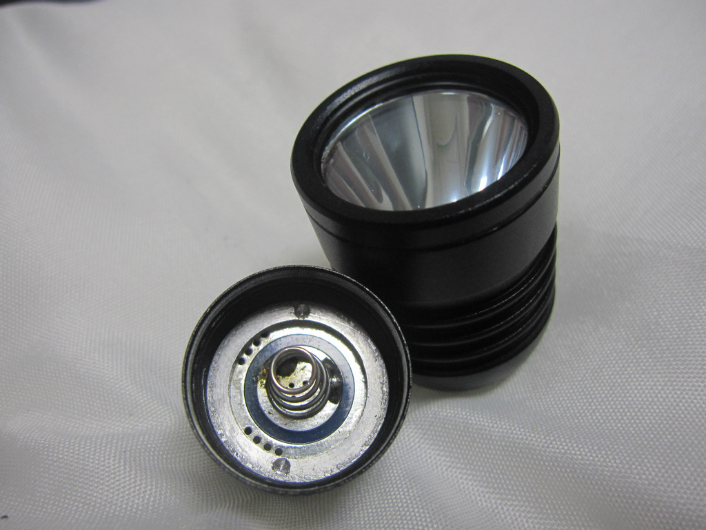 厂家长期供应优质铝合金强光手电筒外壳