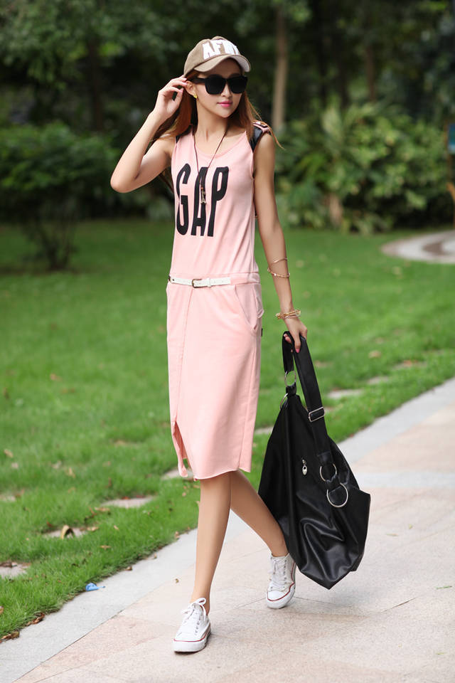 品牌女生夏天运动休闲连衣裙大码修身瘦包臀一步短裙松紧居家旅游