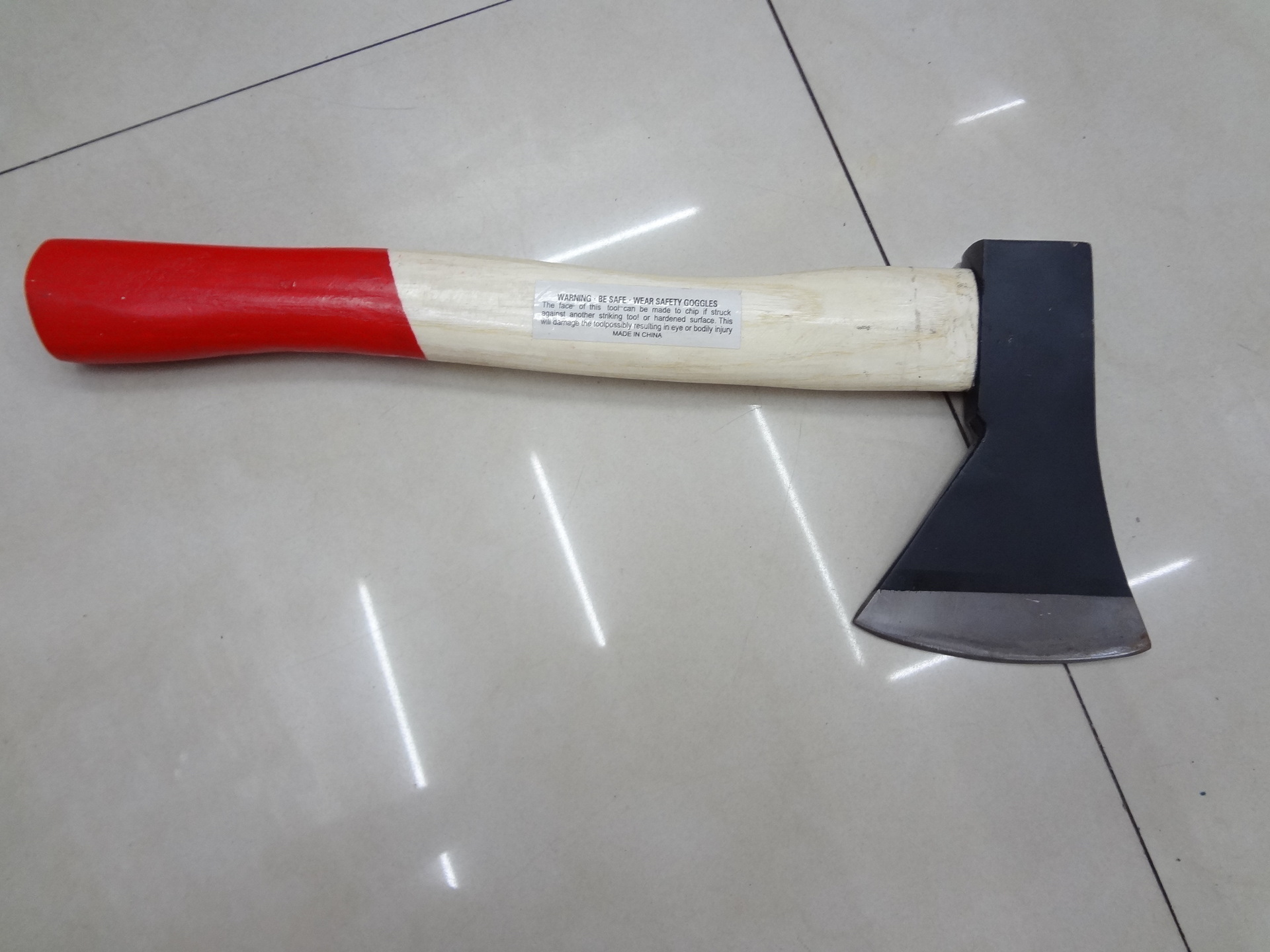 斧子 手动工具 三分之一红漆木柄斧子