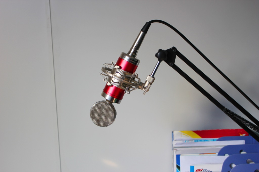 新品大振膜电容麦 话筒厂家 录音麦克风 专业有线话筒批发招代理