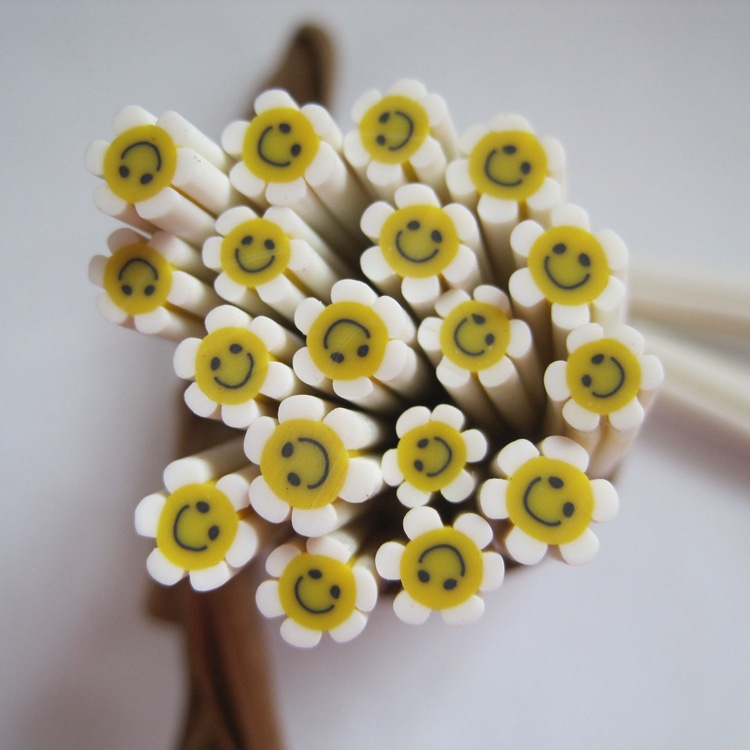 50条/包 美甲水果条 指甲饰品 白色太阳花软陶条 b-05
