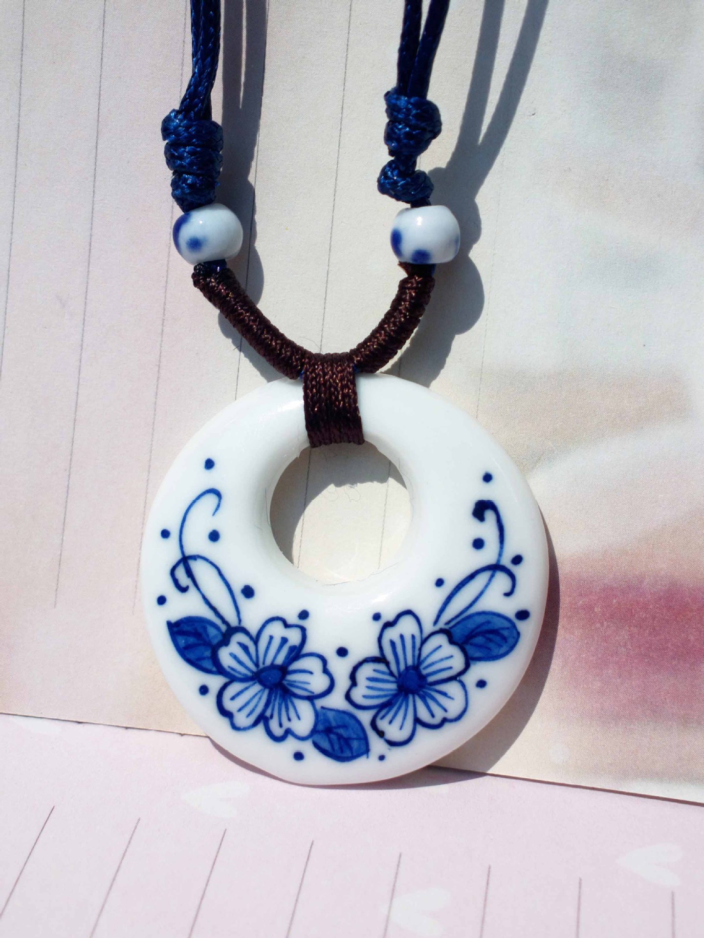 景德镇陶瓷饰品,首饰 纯手工绘制青花瓷片项链 饰品批发 爆款