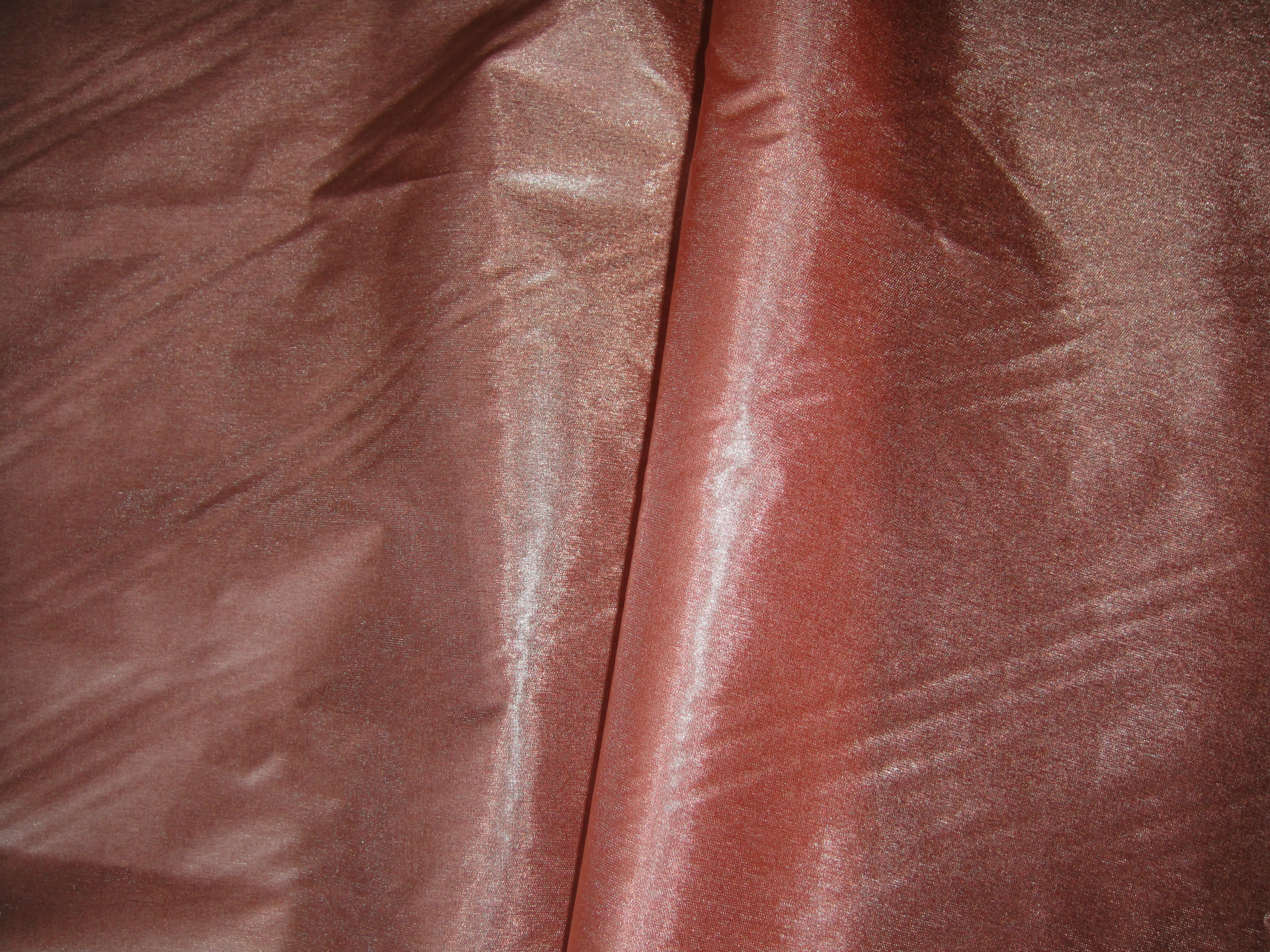 360t三角有光尼丝纺20d高档羽绒服面料成品