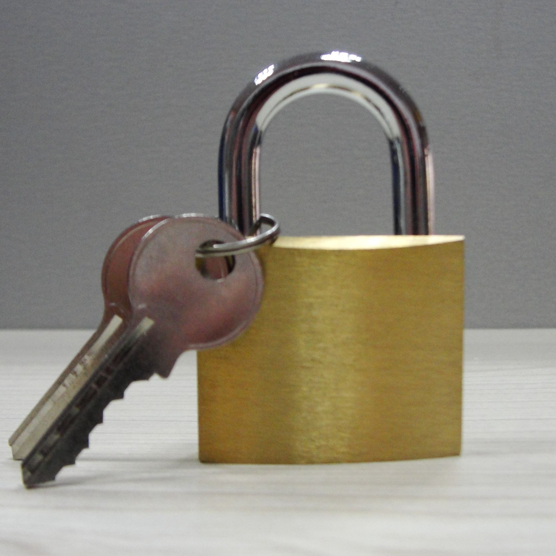 佛山厂家批发优质实心互开铜挂锁通开铜挂锁仓库挂锁抽屉挂锁40mm