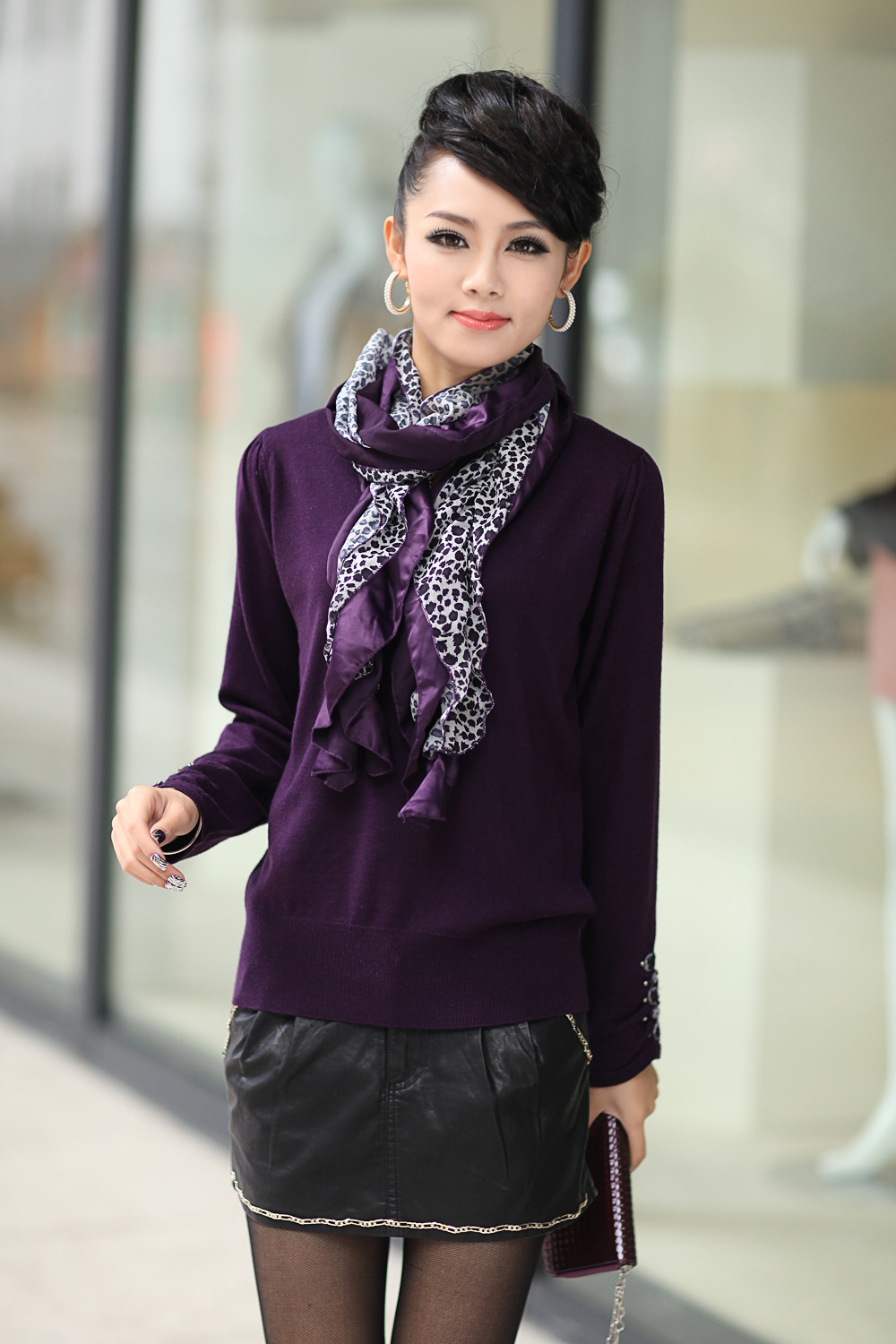 【2013秋装新款女装薄款毛衣针织衫套头长袖羊毛衫送围巾代批发】价格