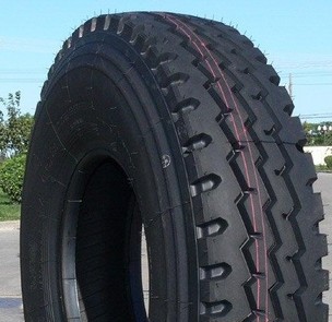 山岭轮胎 700r16 正品 厂家直销 三包 质优价廉