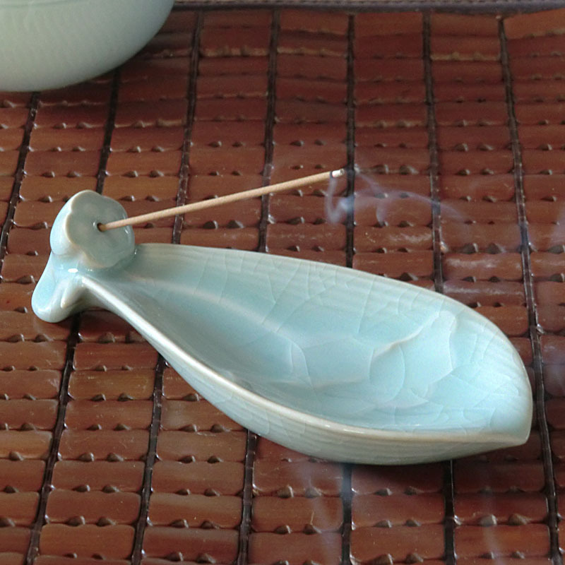 批发陶瓷工艺品创意家居香道用品龙泉青瓷荷叶香插线香炉正品