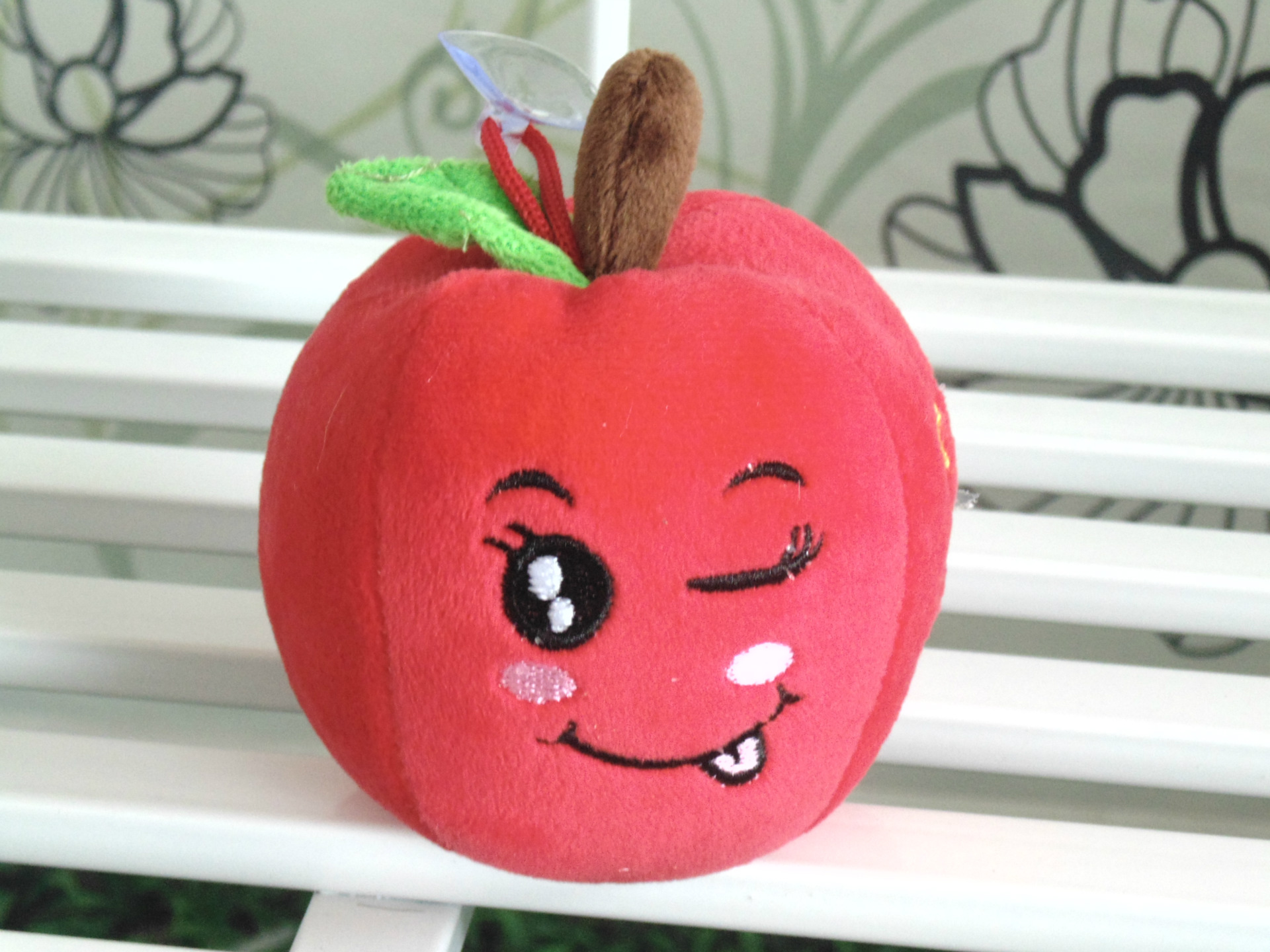 厂家批发供应毛绒玩具我爱我的小苹果精美防真苹果公仔情人节礼物