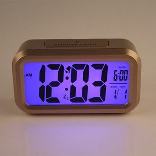 2014新品聪明钟 电子闹钟 大字时钟 静音钟 厂家直销 现货销售